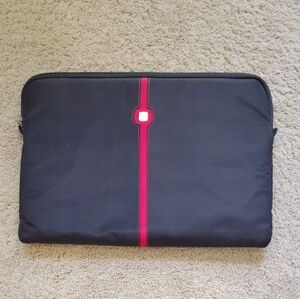 NEW Swissgear Laptop Case